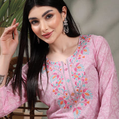 Women Floral Printed Thread Work Notch Neck Pure Cotton Straight Kurta