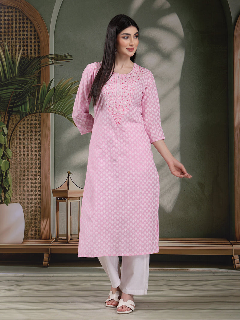 Women Floral Printed Thread Work Notch Neck Pure Cotton Straight Kurta