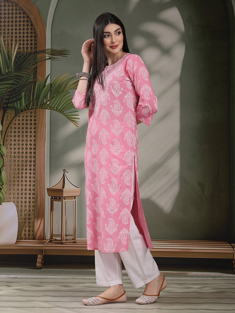 Women Paisly Embroidered Round Neck Straight Cotton Kurta