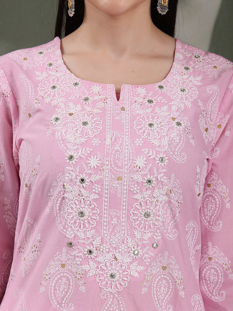 Women Paisley Printed Thread Work Notch Neck Pure Cotton Straight Kurta