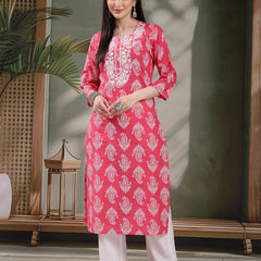 Women Paisley Printed Thread Work Notch Neck Pure Cotton Straight Kurta