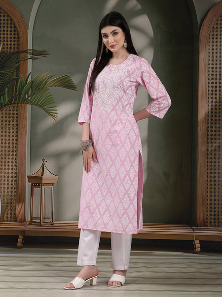 Women Paisley Printed Thread Work Notch Neck Pure Cotton Straight Kurta