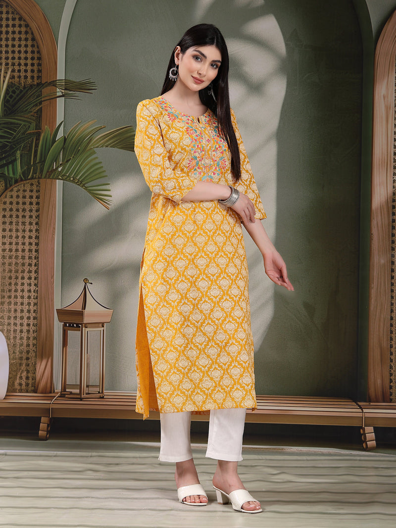 Women Floral Printed Thread Work Notch Neck Pure Cotton Straight Kurta