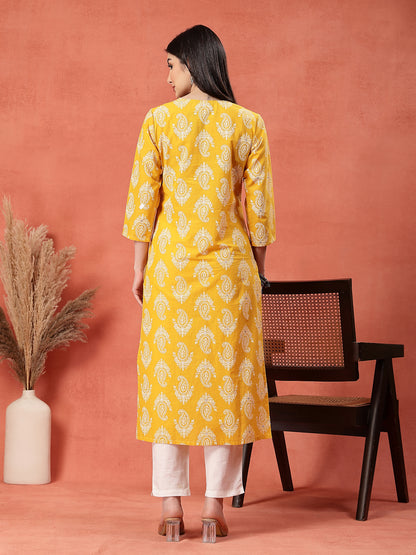 Chic Paisley Yellow Kurti