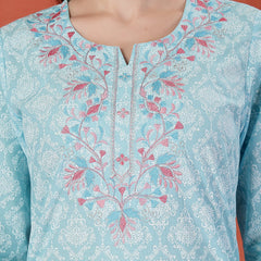 Women Ethnic Motif Embroidered Round Neck Straight Cotton Kurta