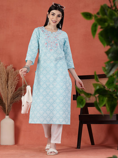 Women Ethnic Motif Embroidered Round Neck Straight Cotton Kurta