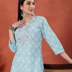 Women Ethnic Motif Embroidered Round Neck Straight Cotton Kurta