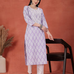 Women Floral Printed Round Neck Straight Kurta