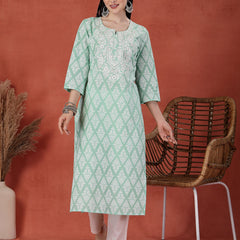 Women Floral Printed Notch Neck Thread Work Cotton Straight Kurta