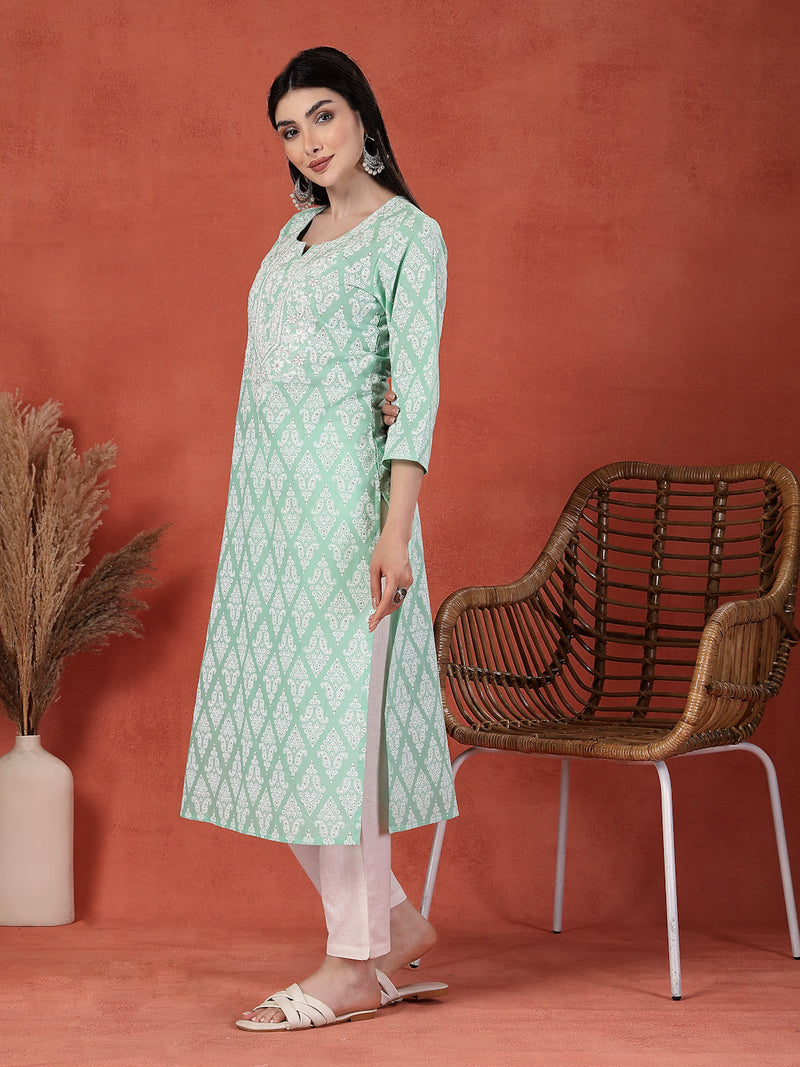 Women Floral Printed Notch Neck Thread Work Cotton Straight Kurta