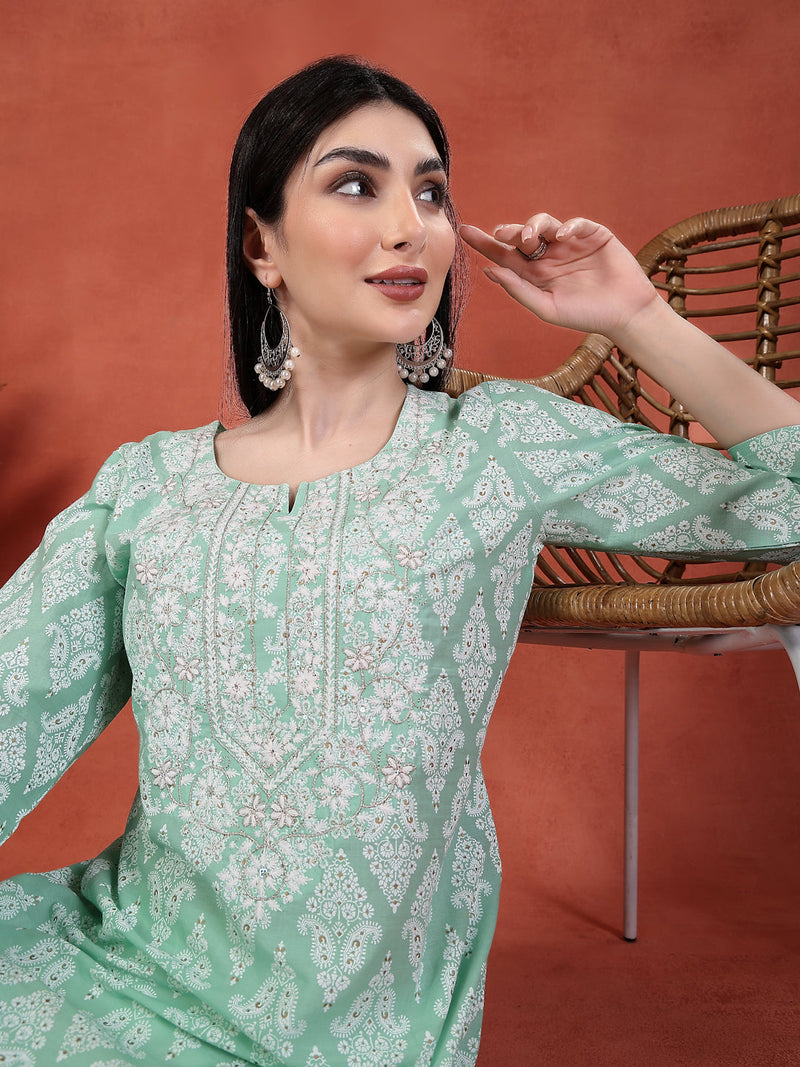 Women Floral Printed Notch Neck Thread Work Cotton Straight Kurta