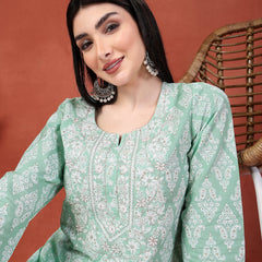 Women Floral Printed Notch Neck Thread Work Cotton Straight Kurta