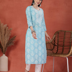 Women Printed Thread Work Notch Neck Pure Cotton Straight Kurta