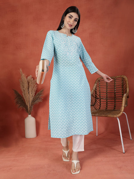 Women Embroidery Notch Neck Pure Cotton Straight Kurta