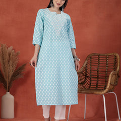 Women Embroidered Round Neck Straight Kurta