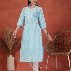 Women Embroidered Round Neck Straight Kurta