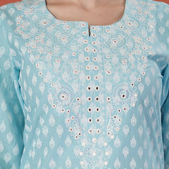 Women Embroidered Round Neck Straight Kurta