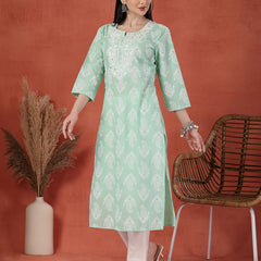 Women Paisley Printed Thread Work Notch Neck Pure Cotton Straight Kurta