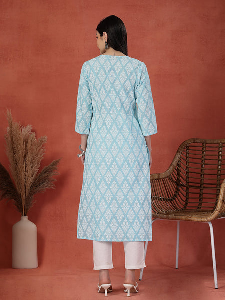 Women Floral Printed Thread Work Notch Neck Pure Cotton Straight Kurta
