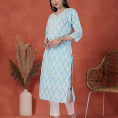 Women Floral Printed Thread Work Notch Neck Pure Cotton Straight Kurta