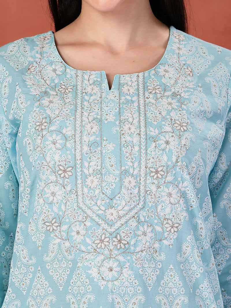 Women Floral Printed Thread Work Notch Neck Pure Cotton Straight Kurta