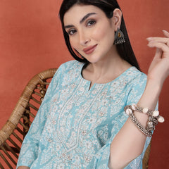 Women Floral Printed Thread Work Notch Neck Pure Cotton Straight Kurta