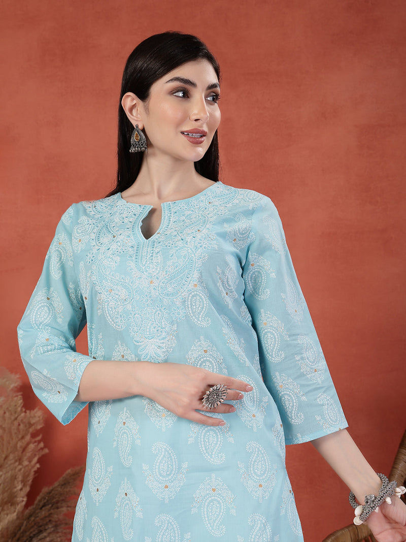 Women Floral Printed Thread Work Notch Neck Pure Cotton Straight Kurta