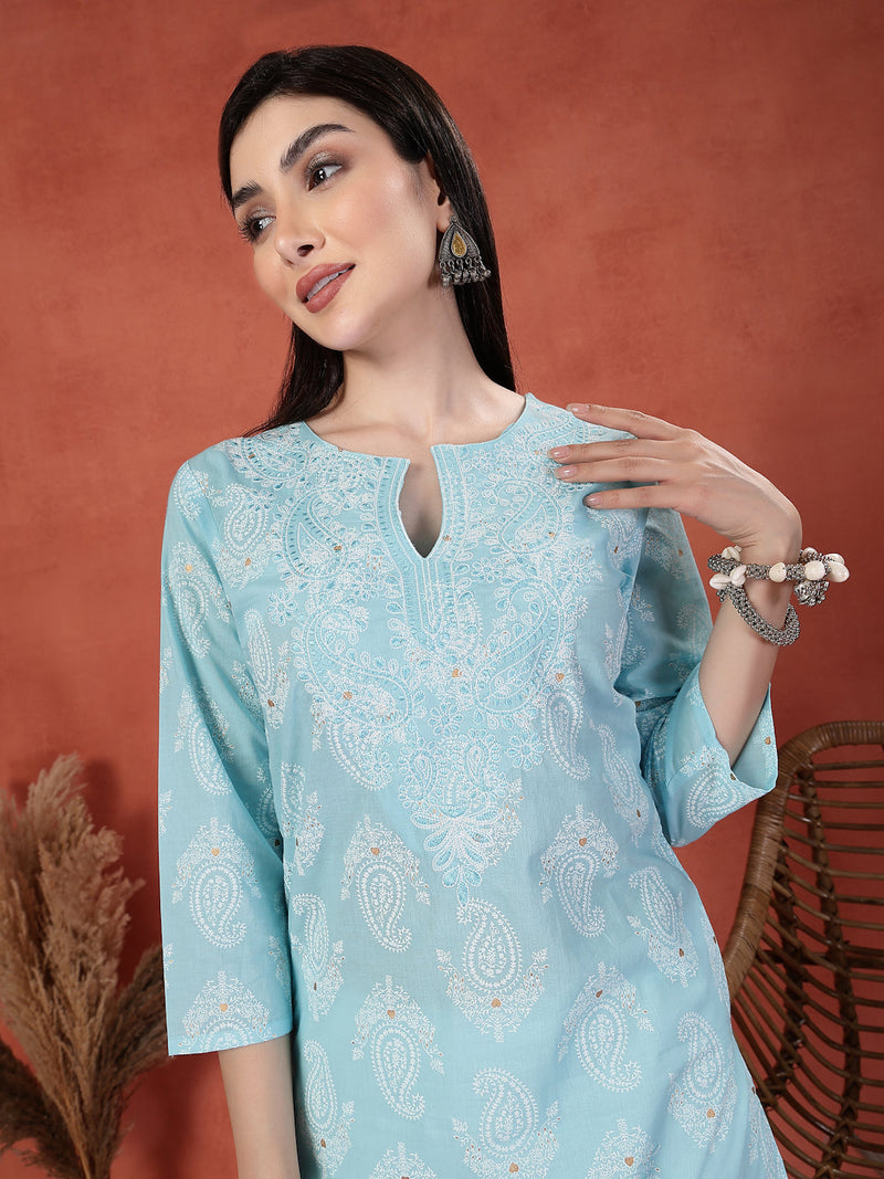Women Floral Printed Thread Work Notch Neck Pure Cotton Straight Kurta