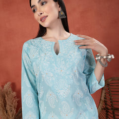 Women Floral Printed Thread Work Notch Neck Pure Cotton Straight Kurta