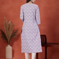 Women Floral Printed Thread Work Notch Neck Pure Cotton Straight Kurta
