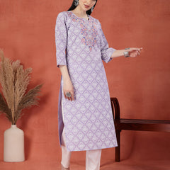 Women Floral Printed Thread Work Notch Neck Pure Cotton Straight Kurta