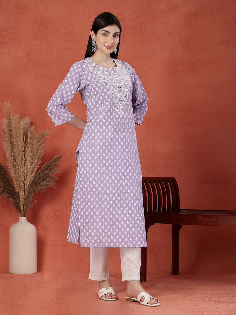 Women Floral Printed Thread Work Notch Neck Pure Cotton Straight Kurta