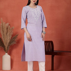 Women Lavender Floral Printed Thread Work Notch Neck Pure Cotton Straight Kurta