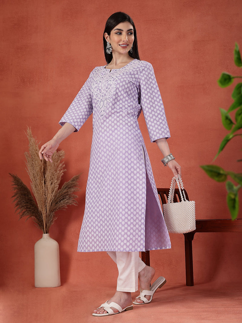 Women Lavender Floral Printed Thread Work Notch Neck Pure Cotton Straight Kurta