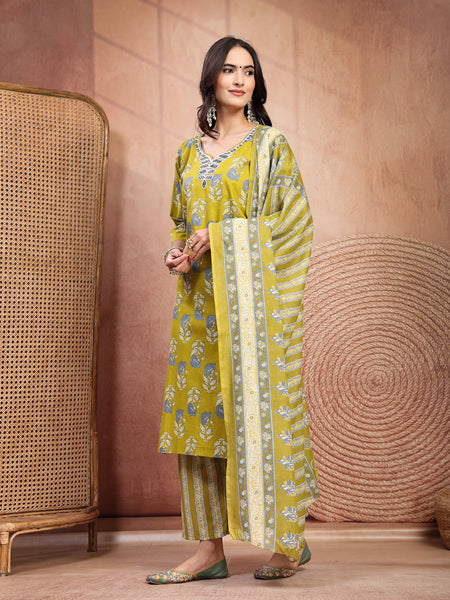 Elegant Green Cotton Straight Kurta Palazzo Set with Embroidery & V-Neck