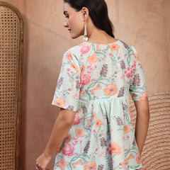 Stylish Green Cotton Printed Top with Notch Neck