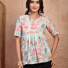 Stylish Green Cotton Printed Top with Notch Neck