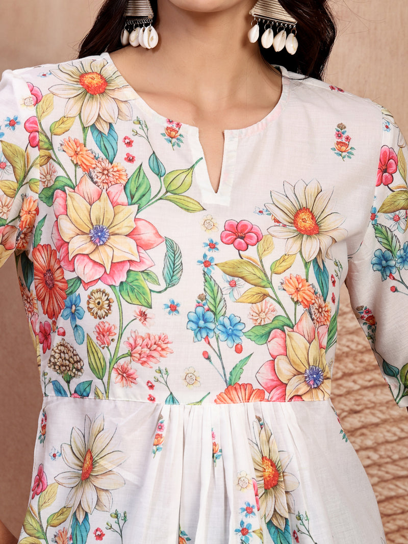 Chic White Cotton Printed Top with Notch Neck