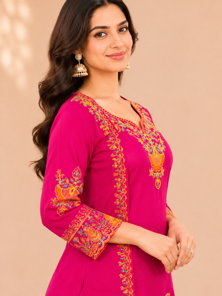 Women Floral Embroidered Regular Thread Work Kurta with Sharara & With Dupatta