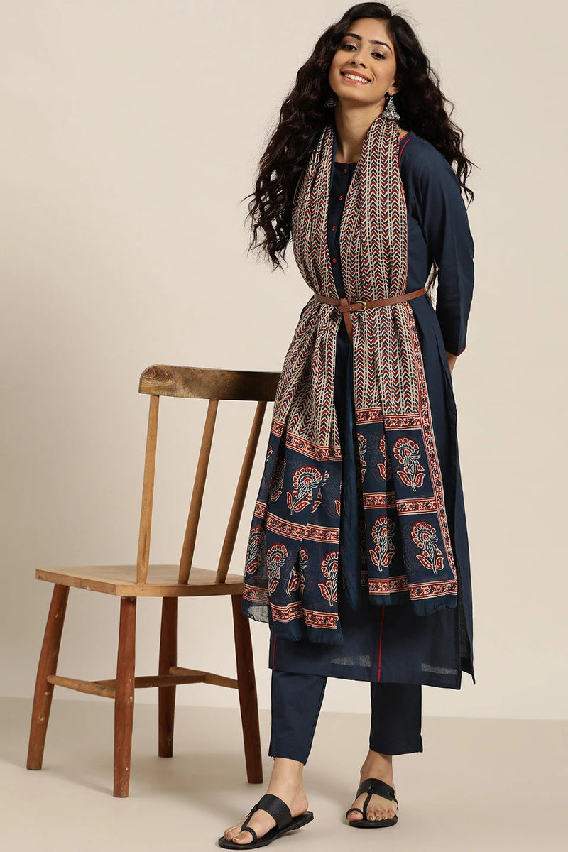 Front view solid kurta trouser set
