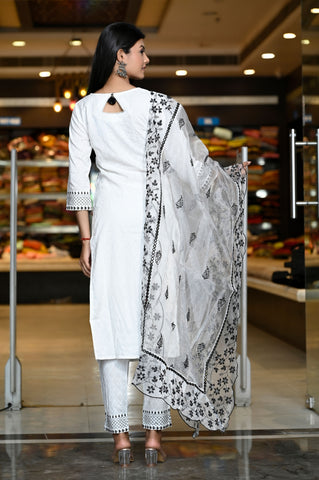 RAMA'S White Color Embroidery Solid Ethnic Suit With Dupatta