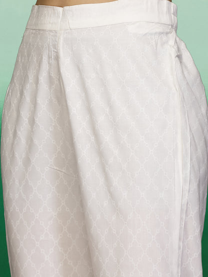 Elegant White Embroidered Rayon Kurta Set