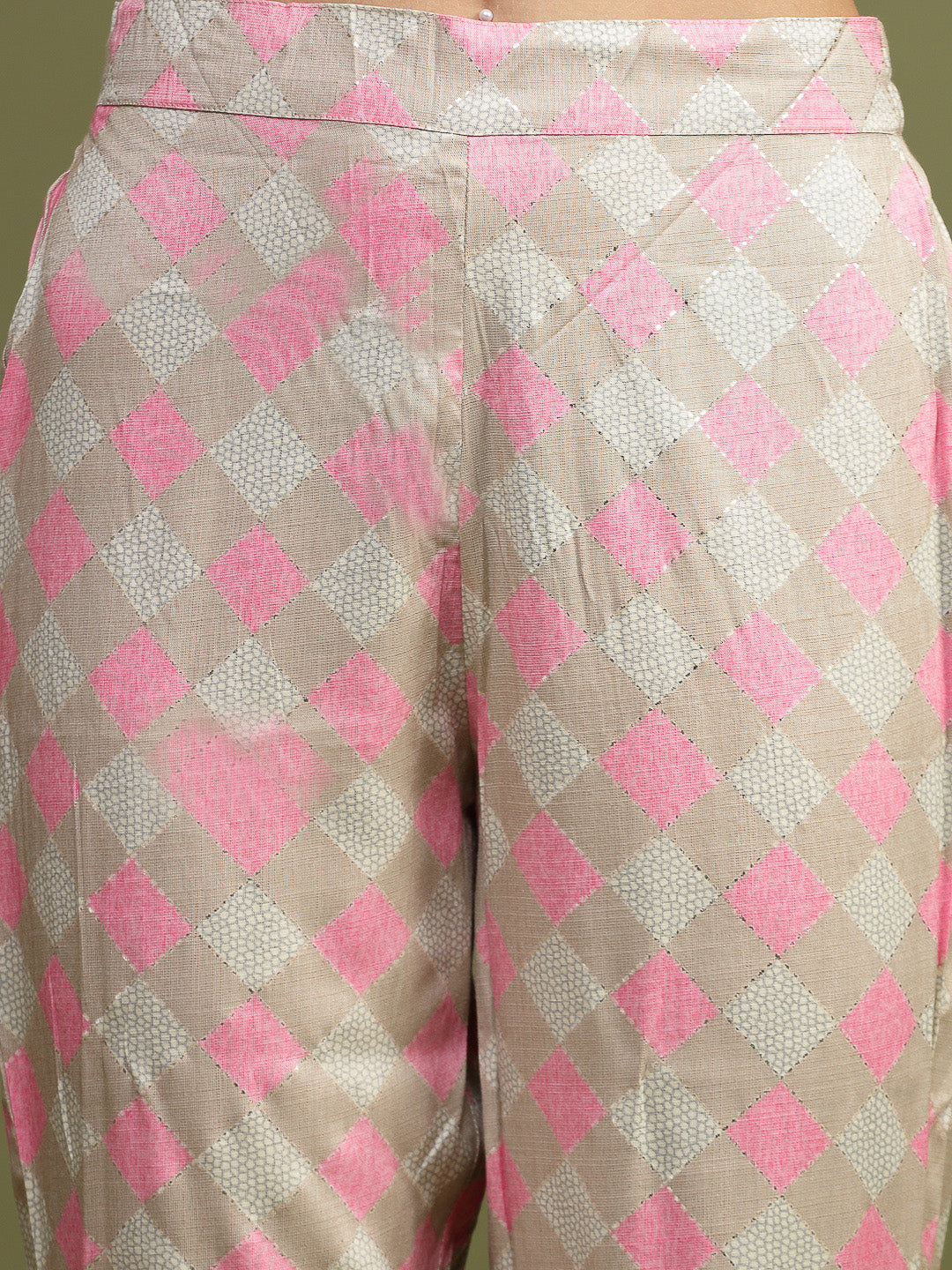Women Pink Color Embroidery Kurta Pant Set