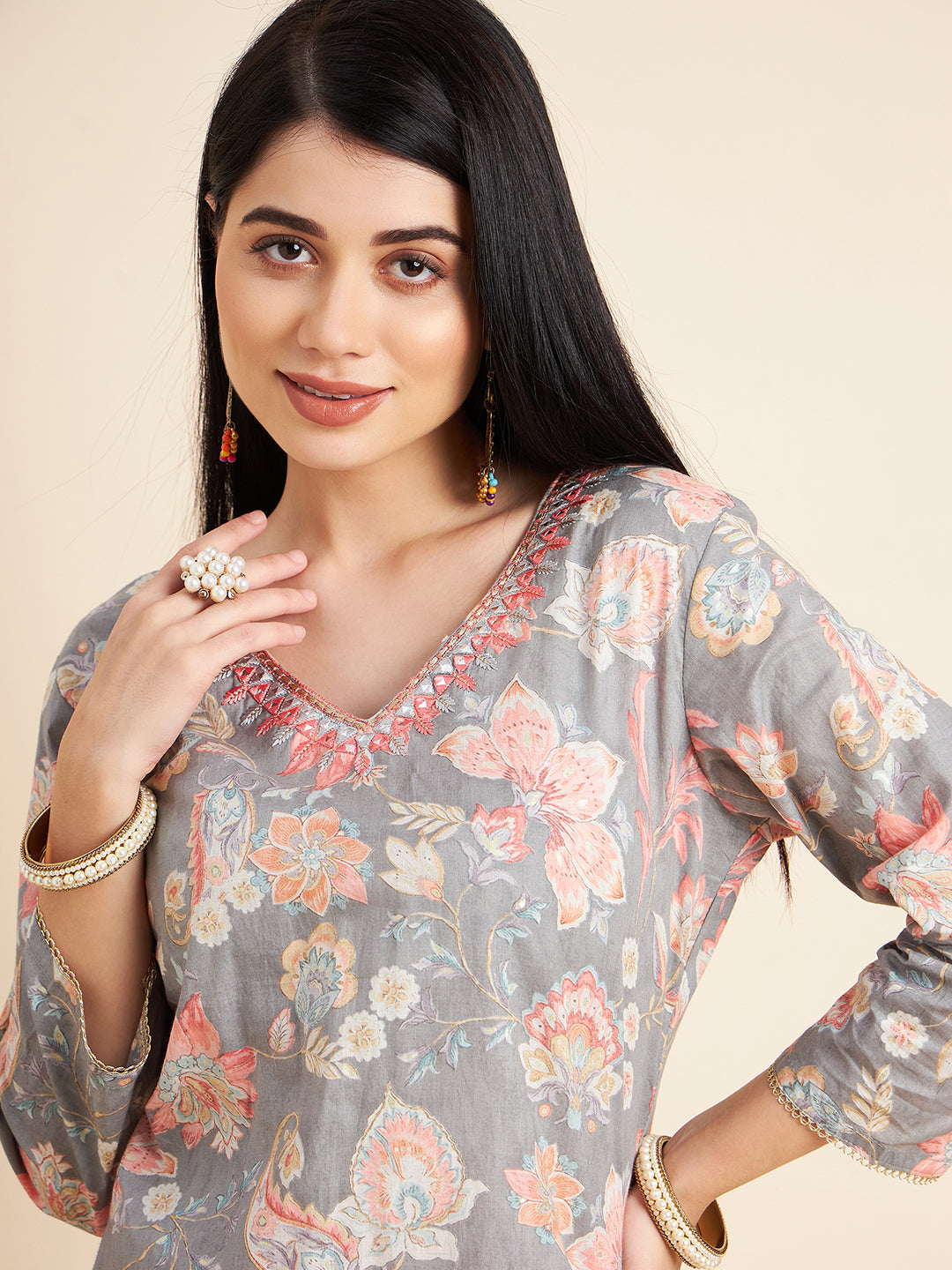 RAMA'S Women Grey Floral Printed Cotton Straight Kurta